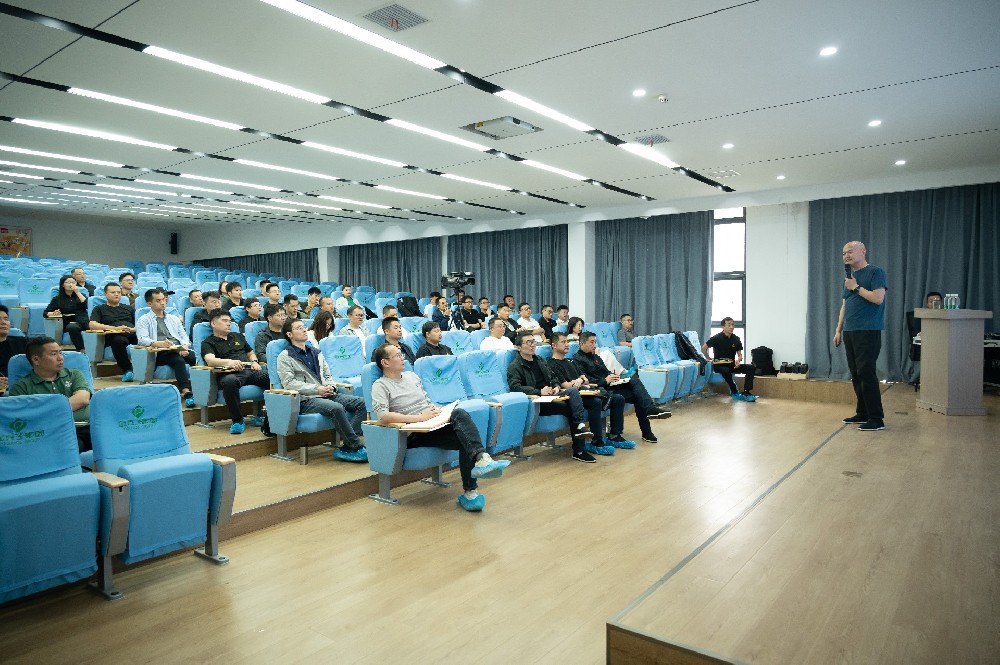 熱烈慶祝金豆子集團(tuán)2025年一季度會(huì)議圓滿落幕！